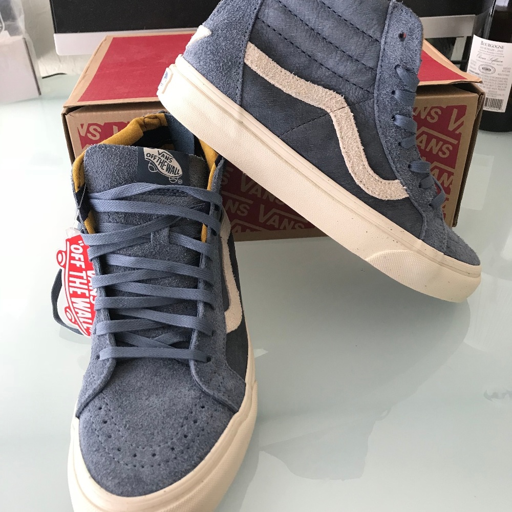 VANS Brand New Sk8-Hi Zip shoes size women 7.5
